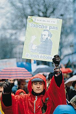 Manifestation des partisans de l'école laïque, Paris, 1994