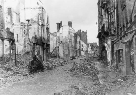 Dunkerque en ruines, 1940