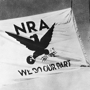 Le logo de la National Recovery Administration (NRA)