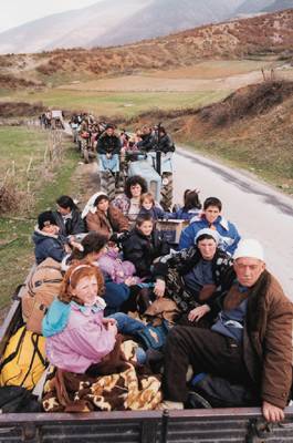 Albanais fuyant le Kosovo