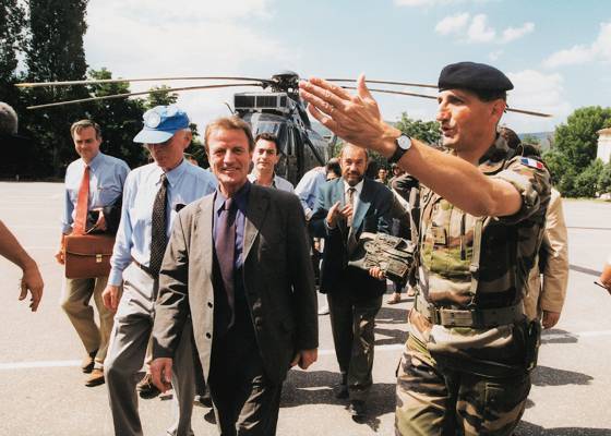 Bernard Kouchner, Kosovo, 1999