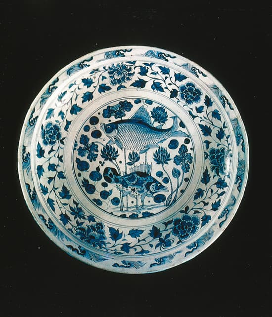 Porcelaine bleu et blanc de la dynastie Yuan