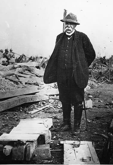 Georges Clemenceau sur le front